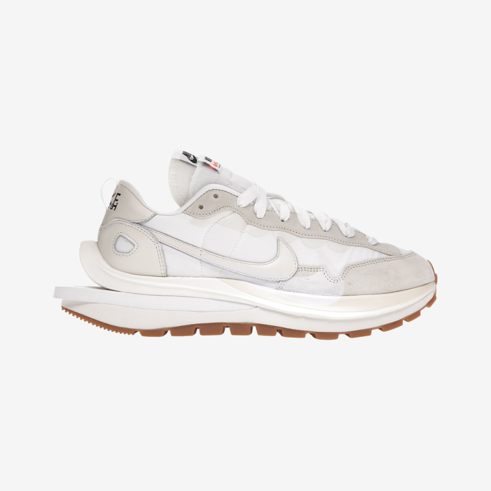 Nike Vaporwaffle sacai Sail Gum
