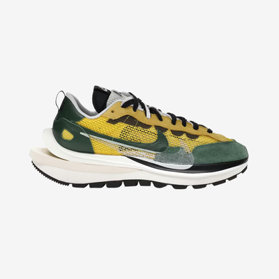 Nike Vaporwaffle sacai Tour Yellow Stadium Green