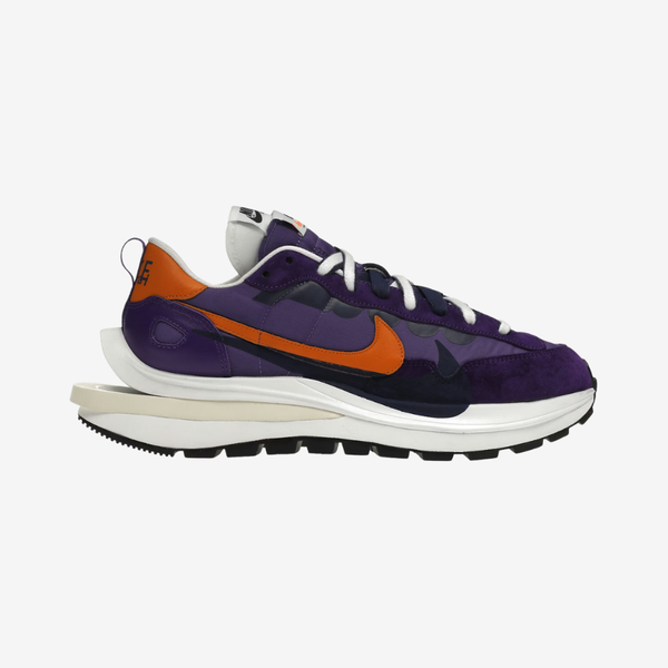Nike Vaporwaffle sacai Dark Iris