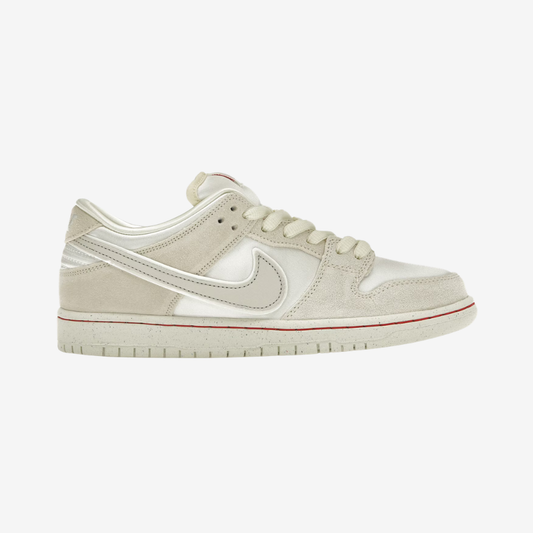 Nike Dunk SB Low City Of Love Os Clair