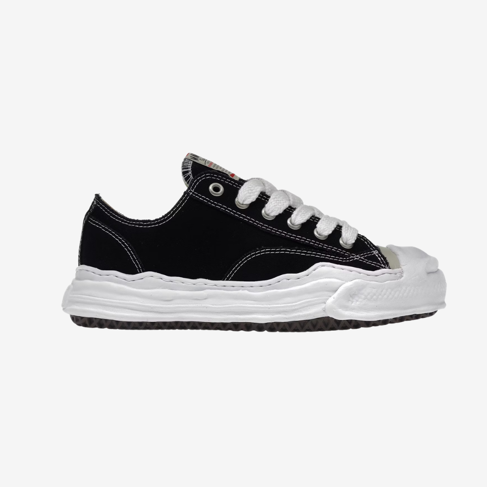 Maison Mihara Hank OG Sole Canvas Low Black