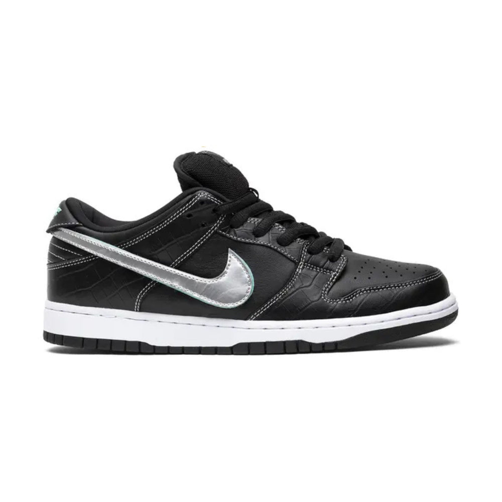 Nike Dunk SB Low Diamond Supply Co.